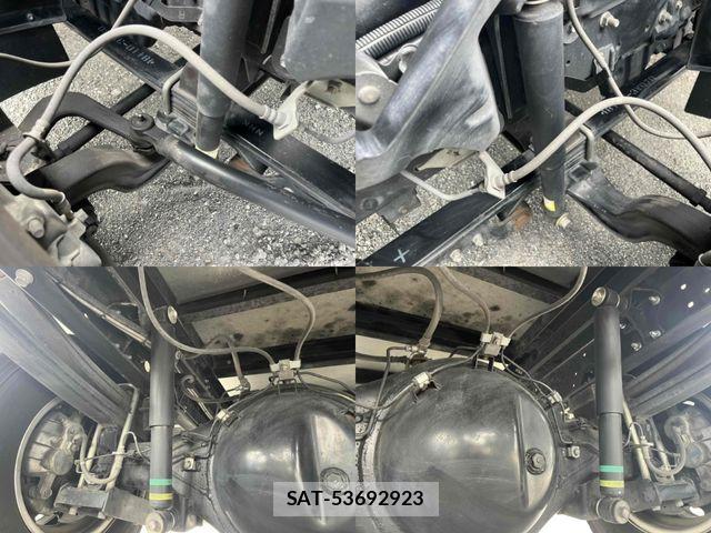 Hino DUTRO 2022-01 8879549-26