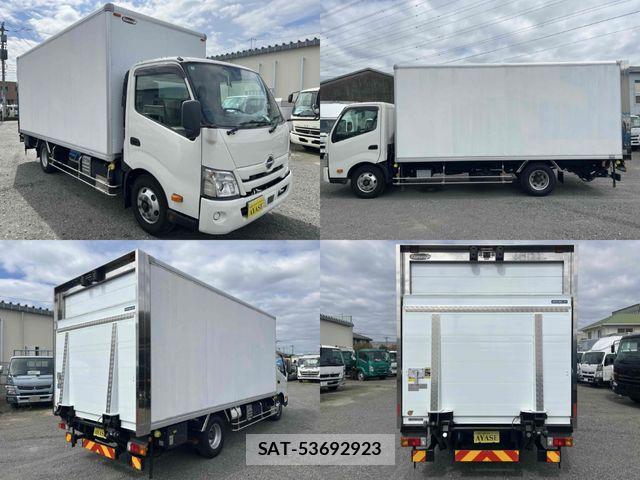 Hino DUTRO 2022-01 8879549-4