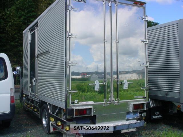 Hino DUTRO 2008-09 8879565-1