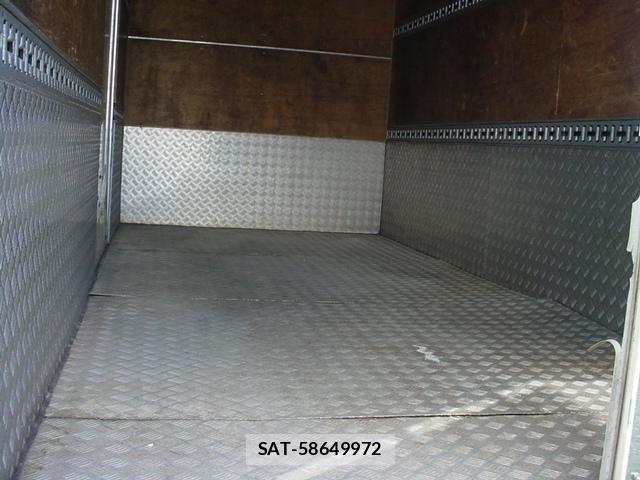 Hino DUTRO 2008-09 8879565-2
