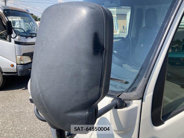 Hino DUTRO 2019-07 8879564-11