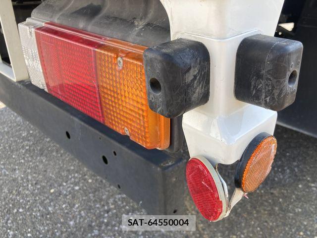 Hino DUTRO 2019-07 8879564-18