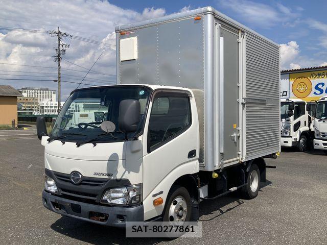 Hino DUTRO 2019-07 8879557-1