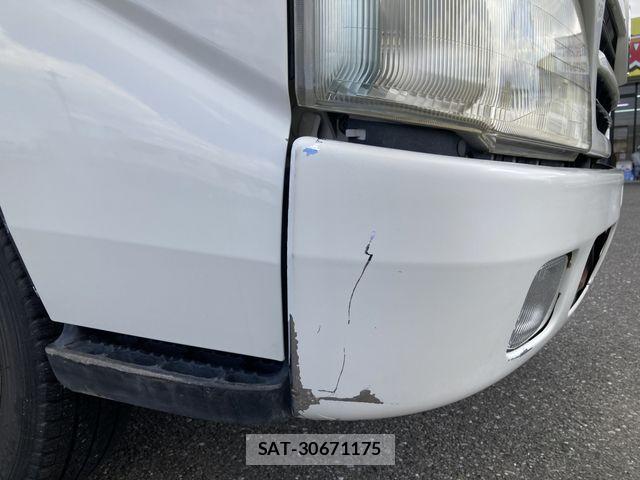 Hino DUTRO 2007-06 5866912-13