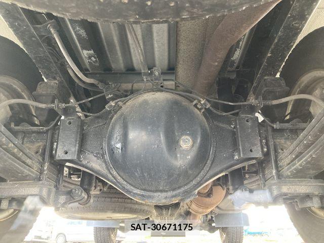 Hino DUTRO 2007-06 5866912-19