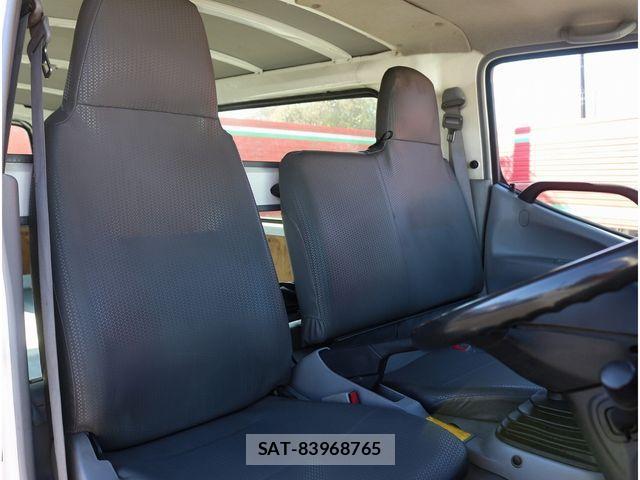 Toyota DYNA ROUTE VAN 2017-09 2960392-10