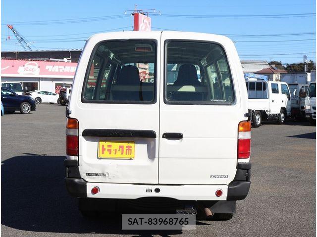 Toyota DYNA ROUTE VAN 2017-09 2960392-6
