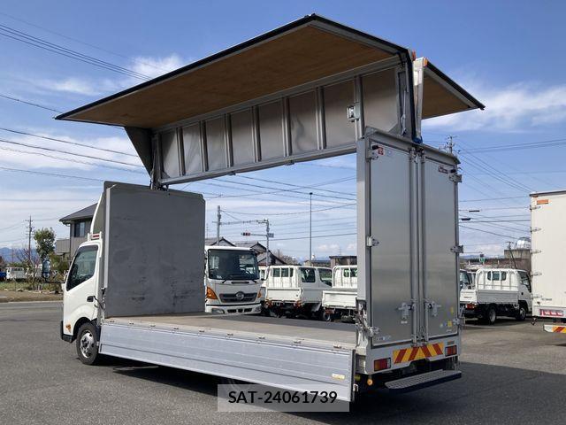 Toyota DYNA TRUCK 2020-09 871582-11