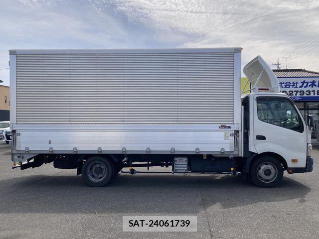 Toyota DYNA TRUCK 2020-09 871582-21