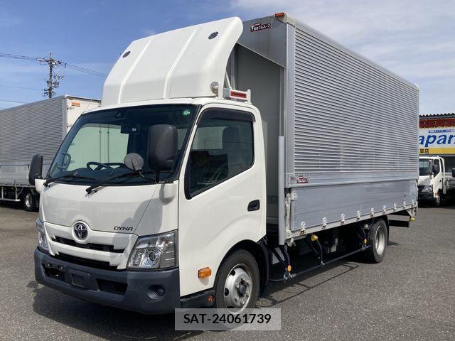 Toyota DYNA TRUCK 2020-09 871582-2