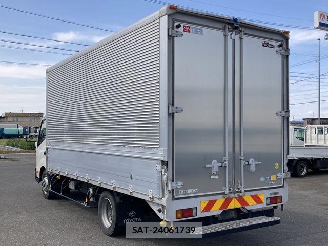 Toyota DYNA TRUCK 2020-09 871582-3