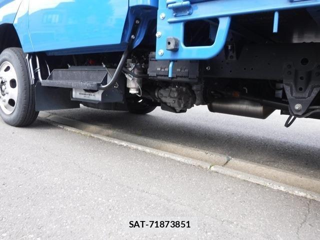 Toyota DYNA TRUCK 2022-07 983510-17