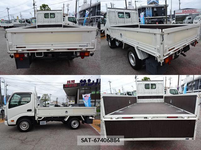 Toyota DYNA TRUCK 2020-06 1137750-2