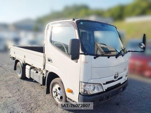Toyota DYNA TRUCK 2023-05 1176400-1