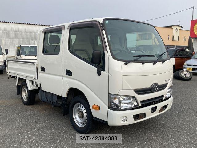 Toyota DYNA TRUCK 2021-04 1220458-0
