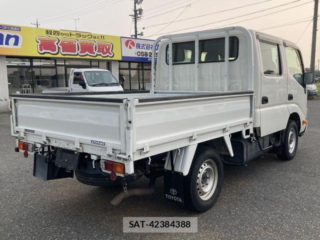 Toyota DYNA TRUCK 2021-04 1220458-5
