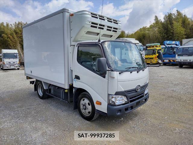 Toyota DYNA TRUCK 2017-01 1220445-1