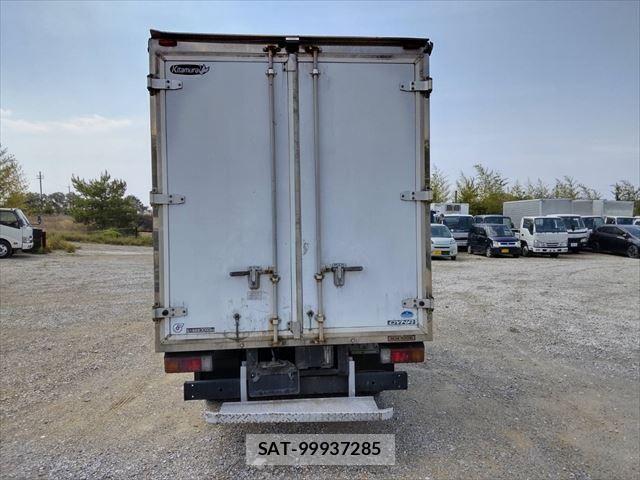 Toyota DYNA TRUCK 2017-01 1220445-6