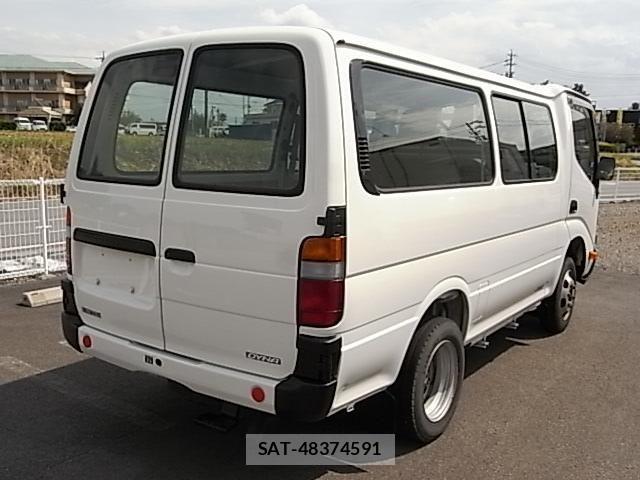 Toyota DYNA TRUCK 2015-02 1220440-3