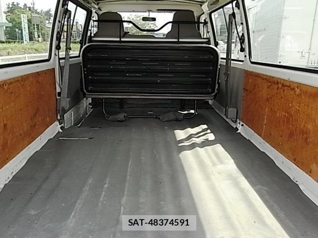 Toyota DYNA TRUCK 2015-02 1220440-7