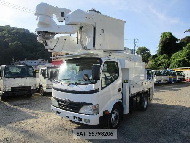Toyota DYNA TRUCK 2010-12 1220429-0
