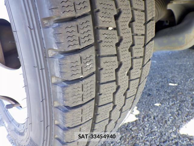 Toyota DYNA TRUCK 2020-06 1227820-24