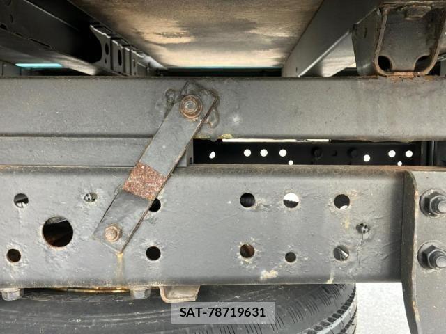 Toyota DYNA TRUCK 2021-03 1291011-10