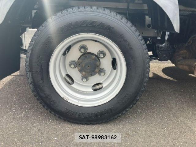 Toyota DYNA TRUCK 2019-09 1301517-11