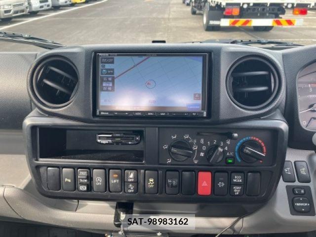 Toyota DYNA TRUCK 2019-09 1301517-18