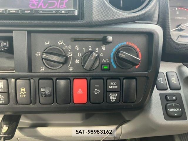 Toyota DYNA TRUCK 2019-09 1301517-22