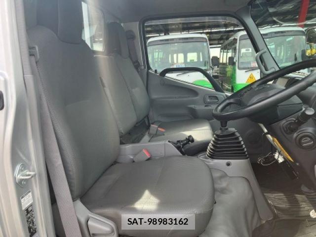Toyota DYNA TRUCK 2019-09 1301517-26
