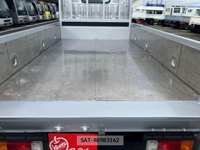 Toyota DYNA TRUCK 2019-09 1301517-7