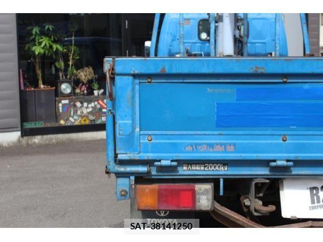 Toyota DYNA TRUCK 2001-02 1312663-10