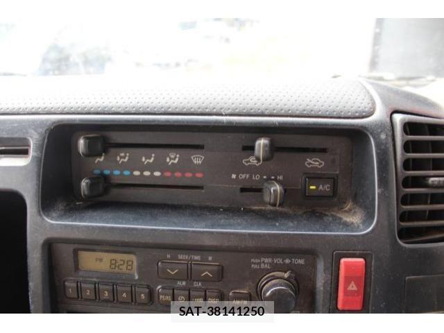 Toyota DYNA TRUCK 2001-02 1312663-19