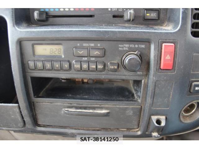 Toyota DYNA TRUCK 2001-02 1312663-20