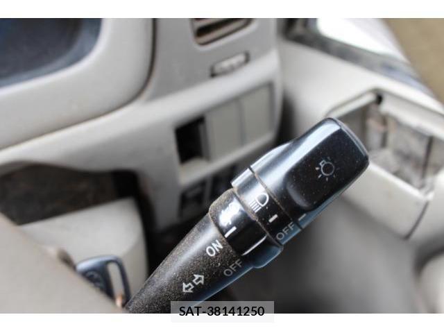 Toyota DYNA TRUCK 2001-02 1312663-24