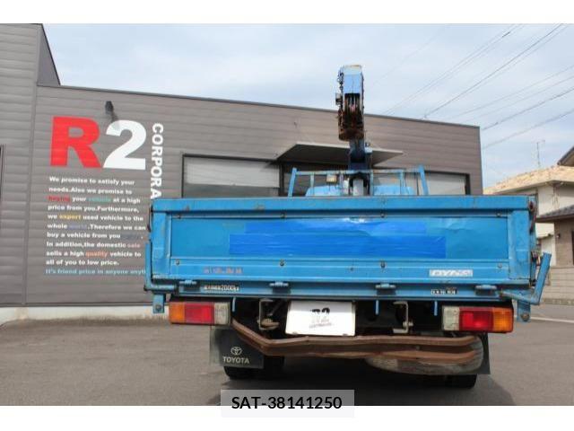 Toyota DYNA TRUCK 2001-02 1312663-8