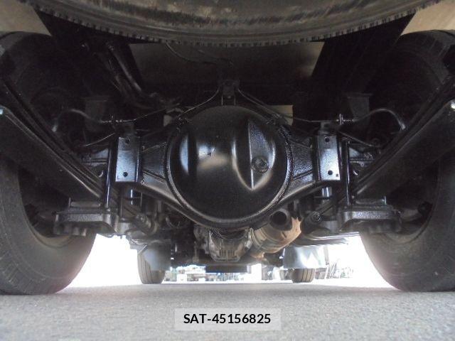Toyota DYNA TRUCK 2016-12 1318050-24