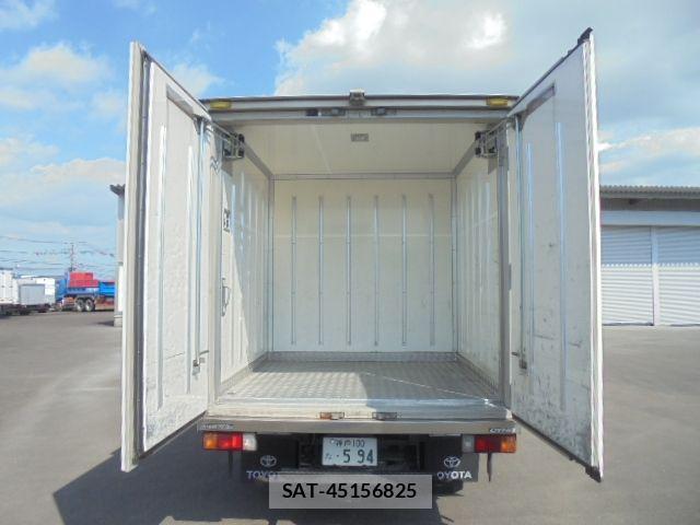 Toyota DYNA TRUCK 2016-12 1318050-27