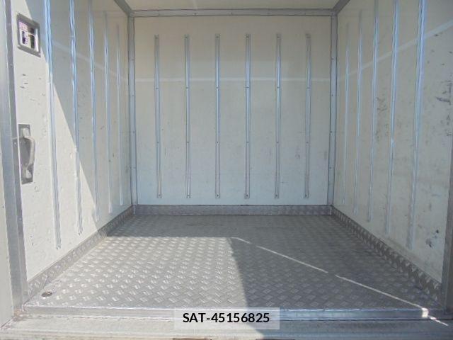 Toyota DYNA TRUCK 2016-12 1318050-28