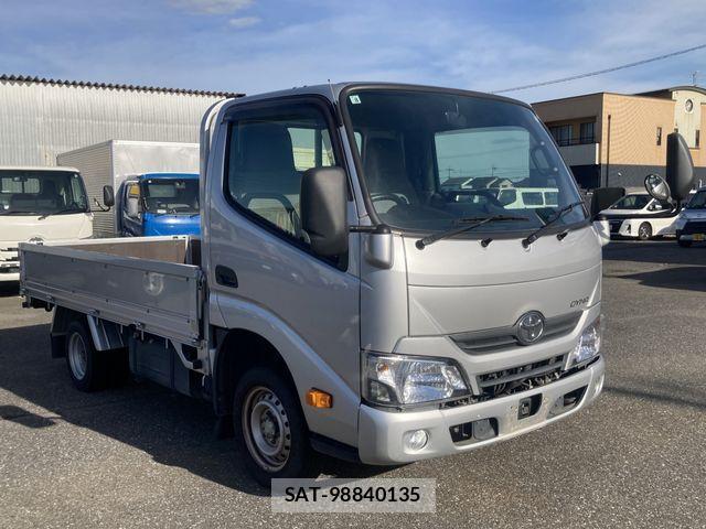 Toyota DYNA TRUCK 2020-08 1330586-0