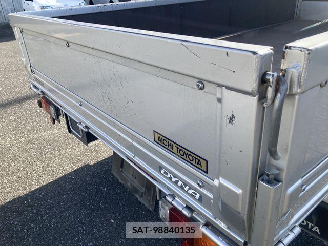 Toyota DYNA TRUCK 2020-08 1330586-18