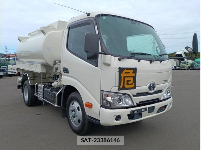 Toyota DYNA TRUCK 2025-07 1372157-1