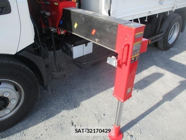 Toyota DYNA TRUCK 2024-10 1412126-12