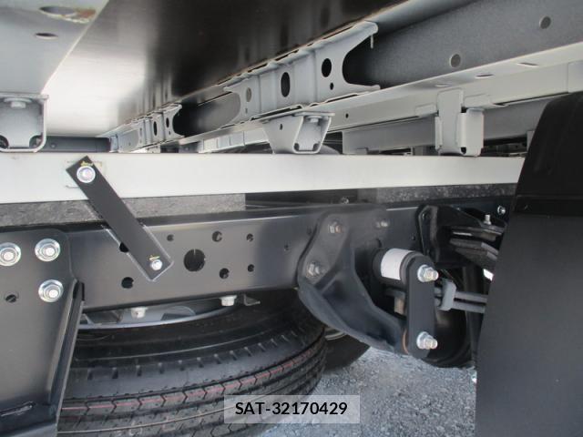 Toyota DYNA TRUCK 2024-10 1412126-17