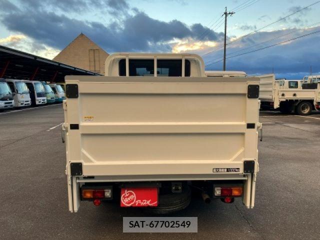 Toyota DYNA TRUCK 2024-06 1445431-4