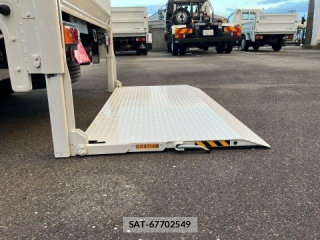 Toyota DYNA TRUCK 2024-06 1445431-8