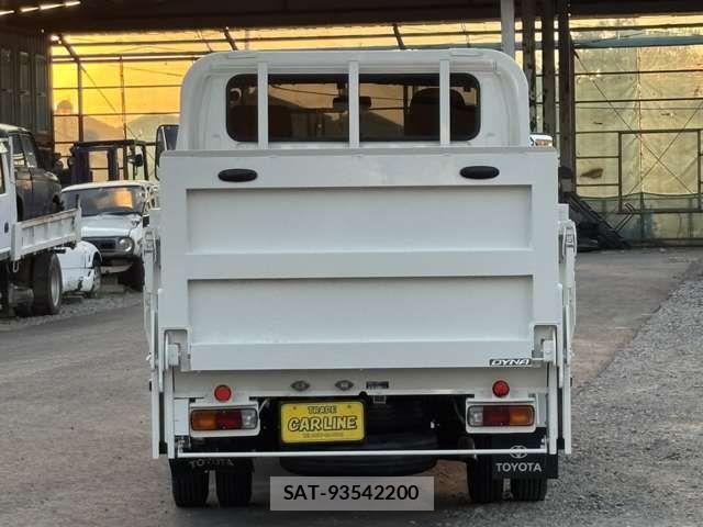 Toyota DYNA TRUCK 2010-06 1472180-9