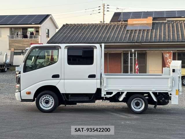 Toyota DYNA TRUCK 2010-06 1472180-7
