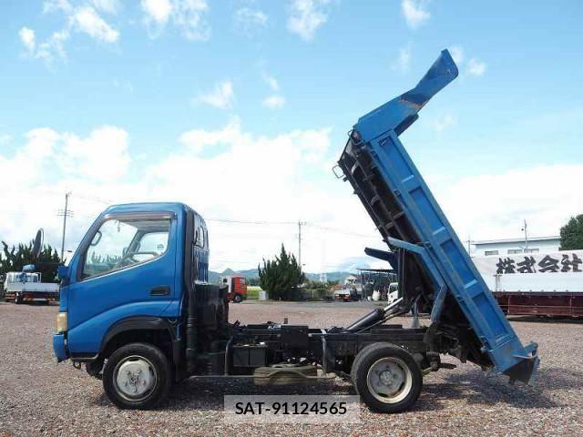 Toyota DYNA TRUCK 2003-03 1742553-9